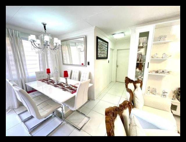 2 BEDROOM HOUSE FOR SALE IN WITFIELD